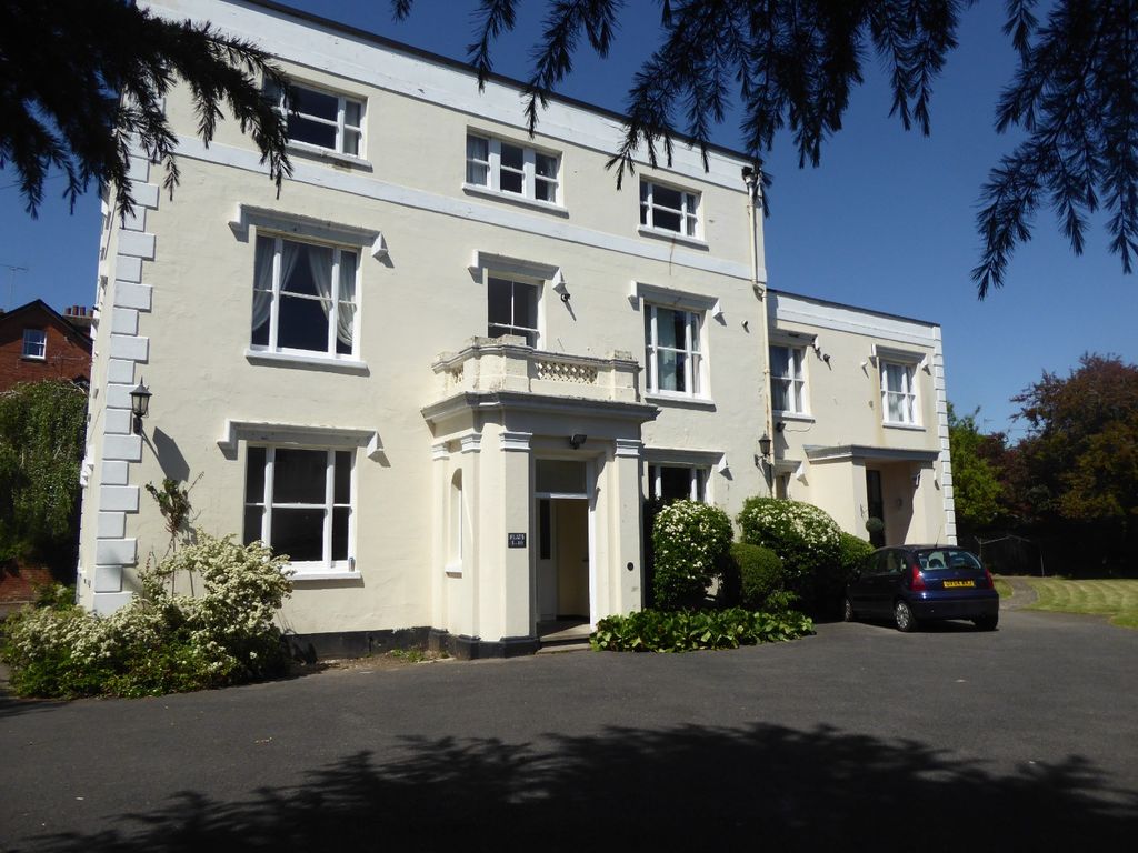 Property photo 1 of 12 3965671