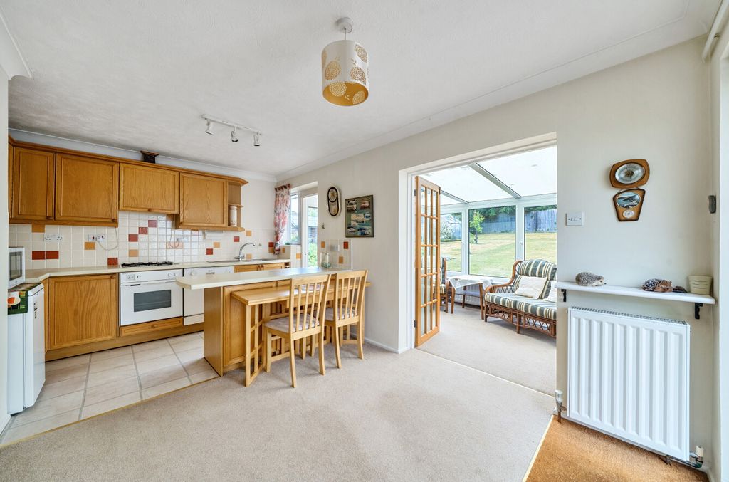 Property photo 3 of 12 1303761-14-68418E...