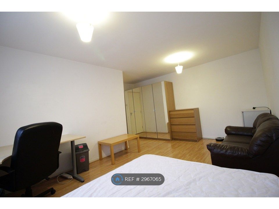 Property photo 2 of 4