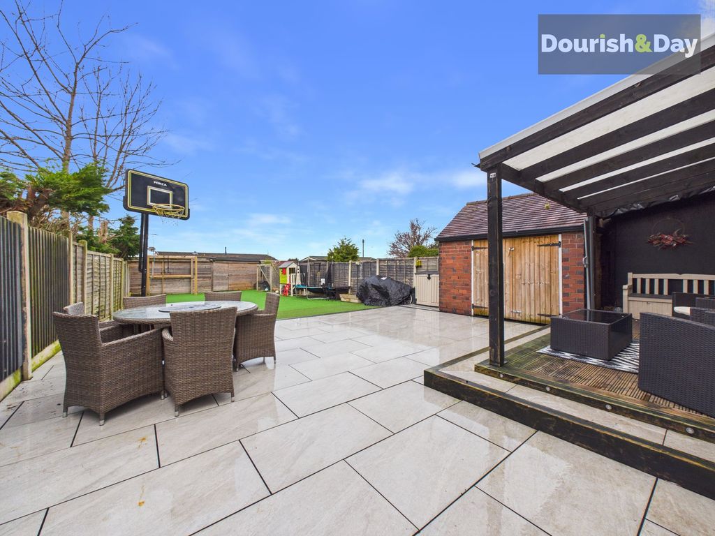 Property photo 3 of 25 Rear Garden