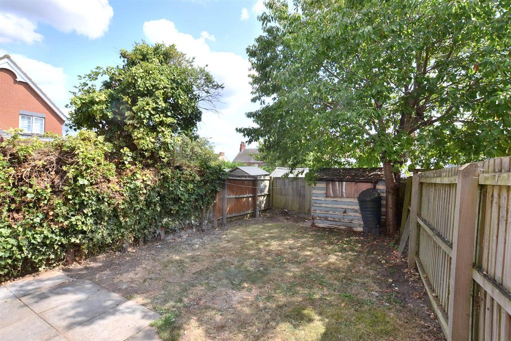 Property photo 3 of 19 Orchard Close (16).Jpg