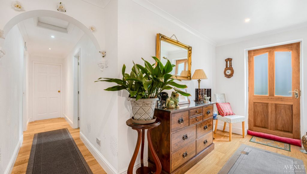 Property photo 3 of 29 5356584