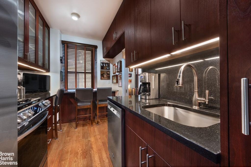 Property photo 3 of 7 <Alttext/>