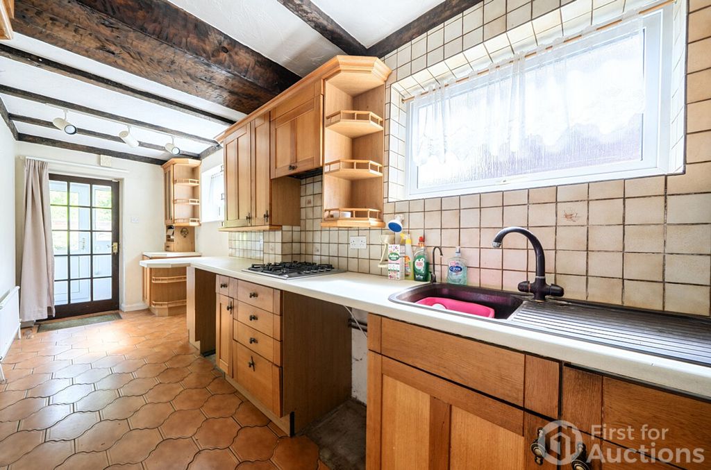 Property photo 2 of 14