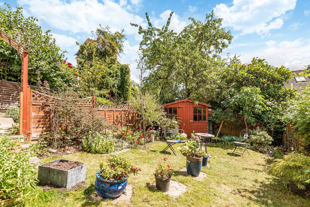 Property photo 2 of 15 Picture No. 01