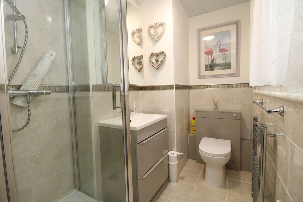Additional image 8 of 3 bed flat for saleRedcliffe Court, Marine Drive, Paignton TQ3