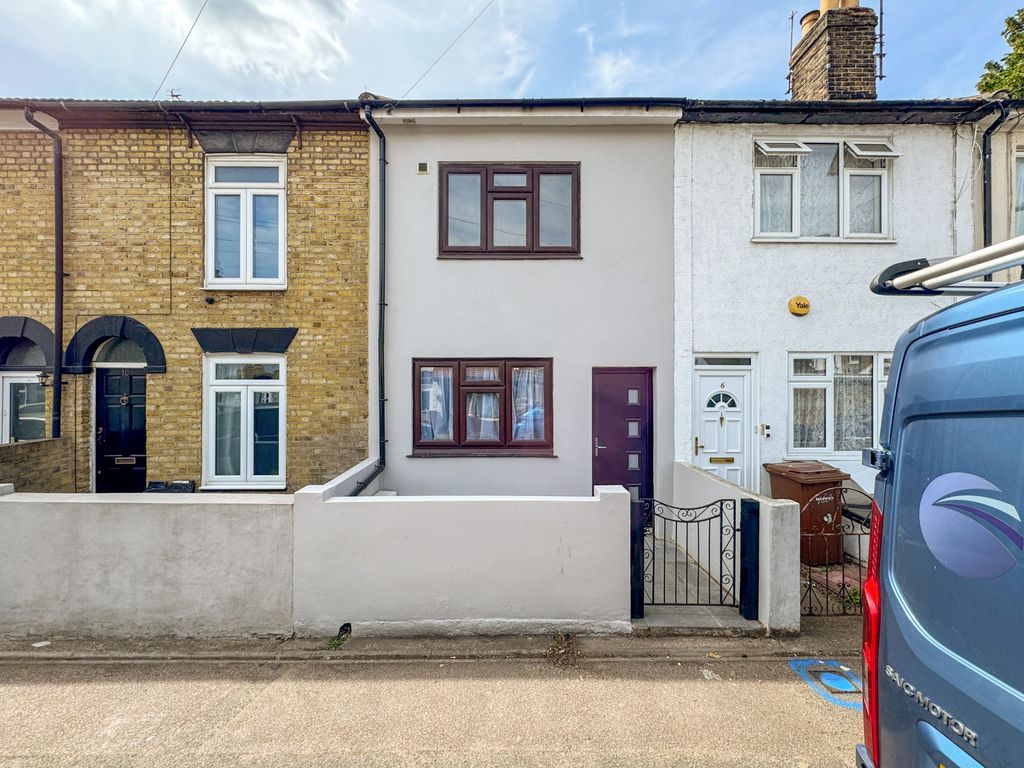 Property photo 2 of 15 Picture No. 13