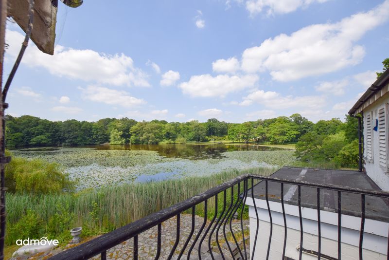 Property photo 1 of 15 Photo 13