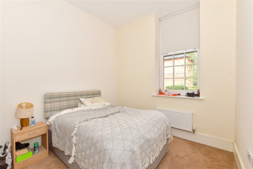 Property photo 2 of 7 Bedroom 1