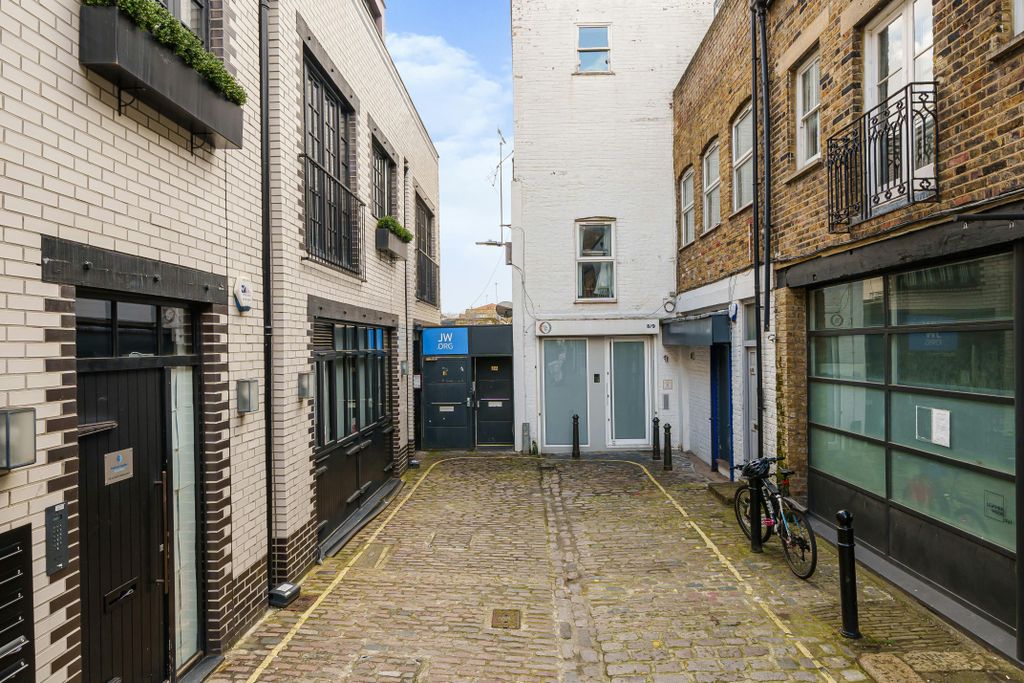 Property photo 3 of 8 1100259 1.Jpg