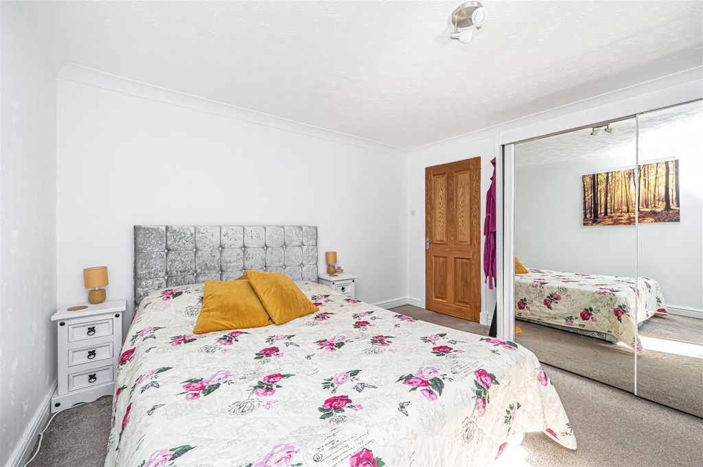 Additional image 13 of 4 bed semi-detached house for saleScoonie Place, Durie Street, Leven KY8