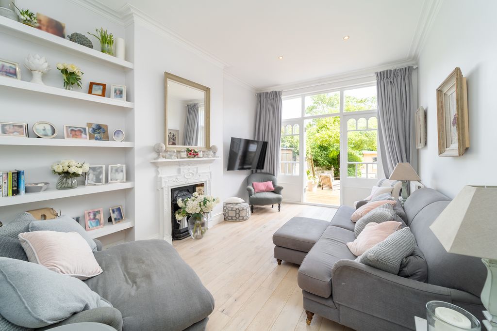 Property photo 1 of 12 Ndb06993-Edit