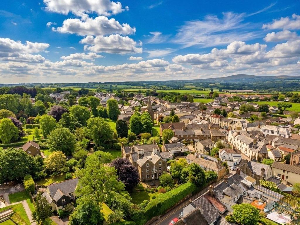 Property photo 2 of 22 Drone