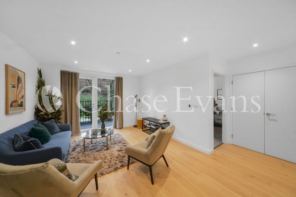 Property photo 3 of 11 Living Area