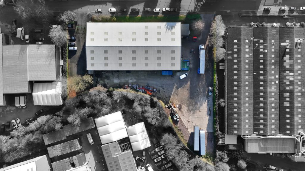 Property photo 3 of 27 Photo 1