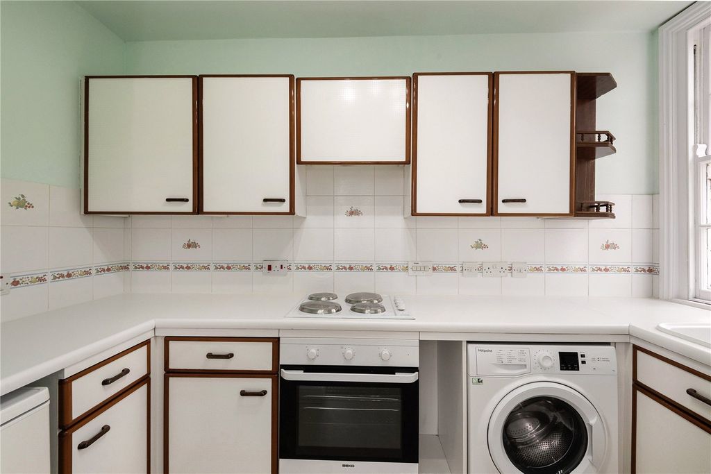 Property photo 3 of 11 Picture No. 07