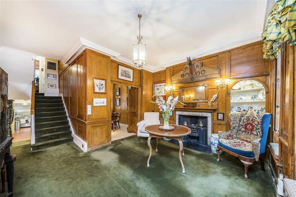 Property photo 3 of 10