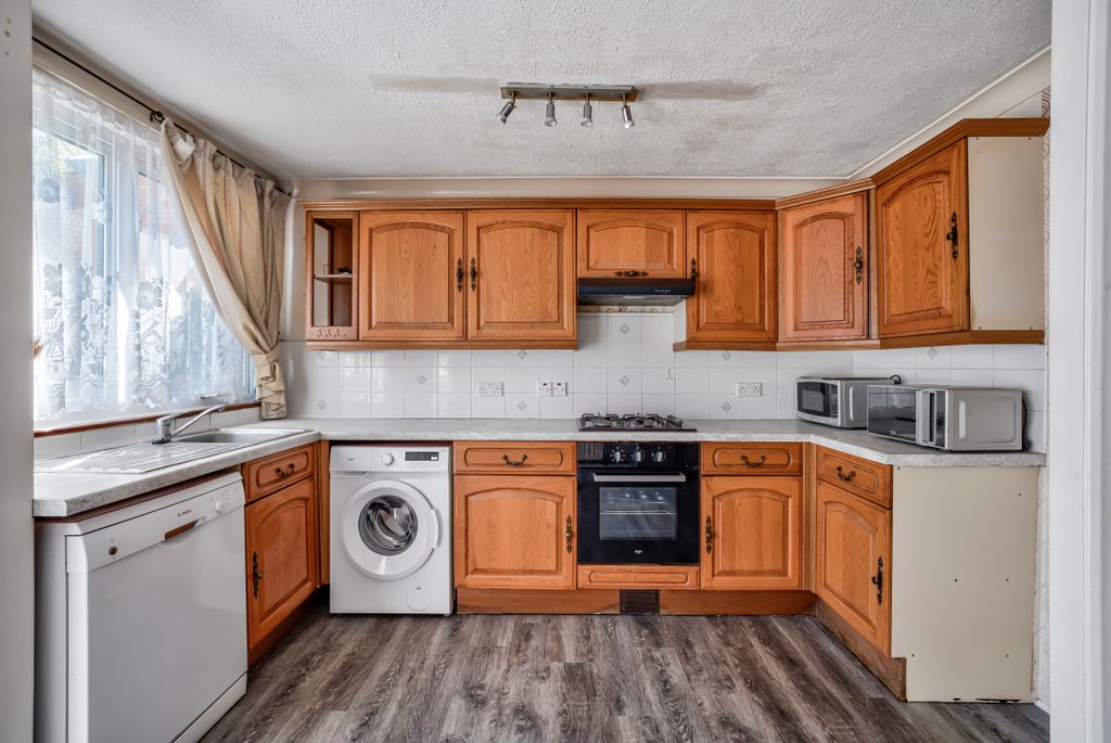 Property photo 2 of 10 5_Leckie__Everglades_Strand-16