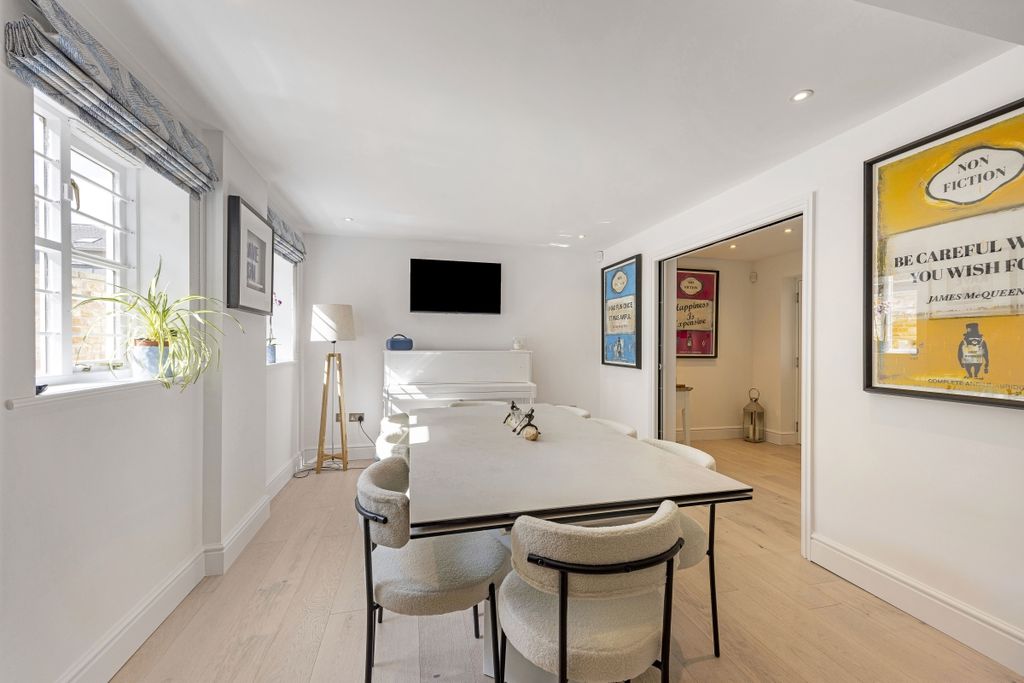Additional image 16 of 3 bed mews to rentFauconberg Road, Cheltenham GL50