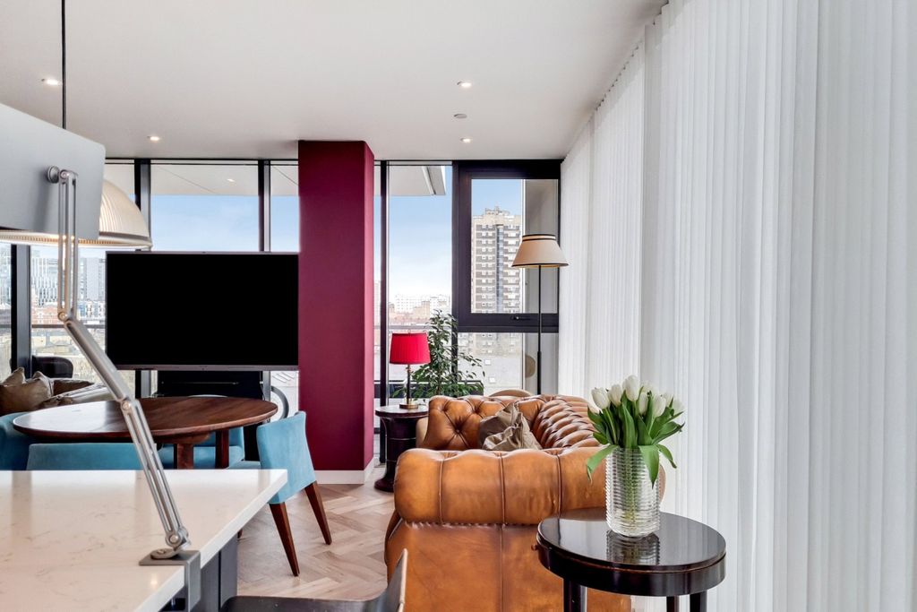 Property photo 3 of 12 Merino Wharf