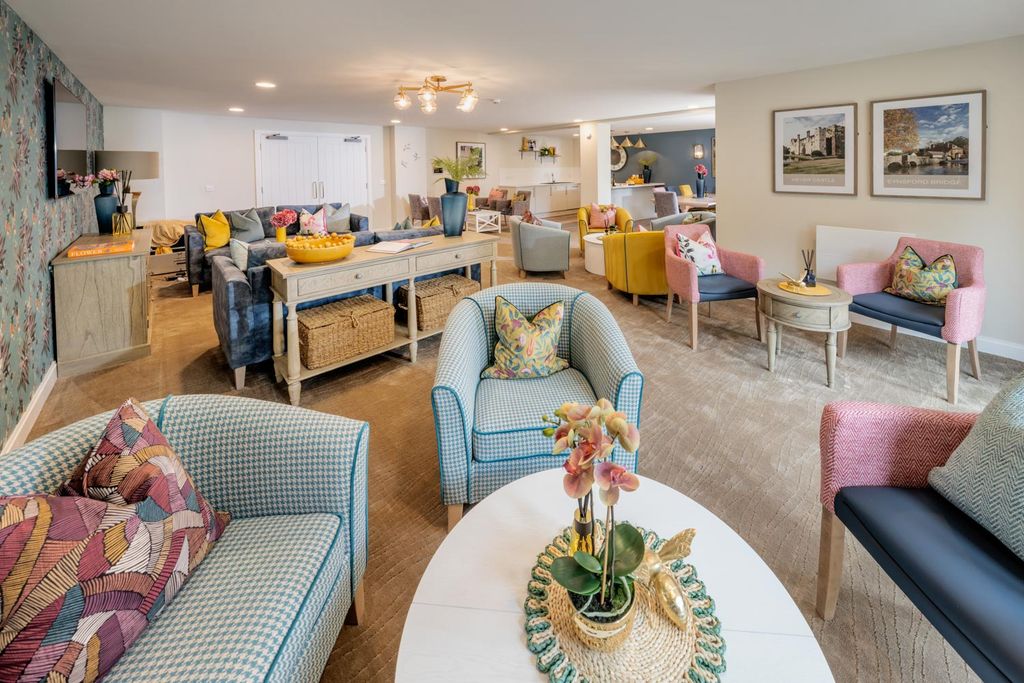 Property photo 3 of 15 Homeowners' Lounge