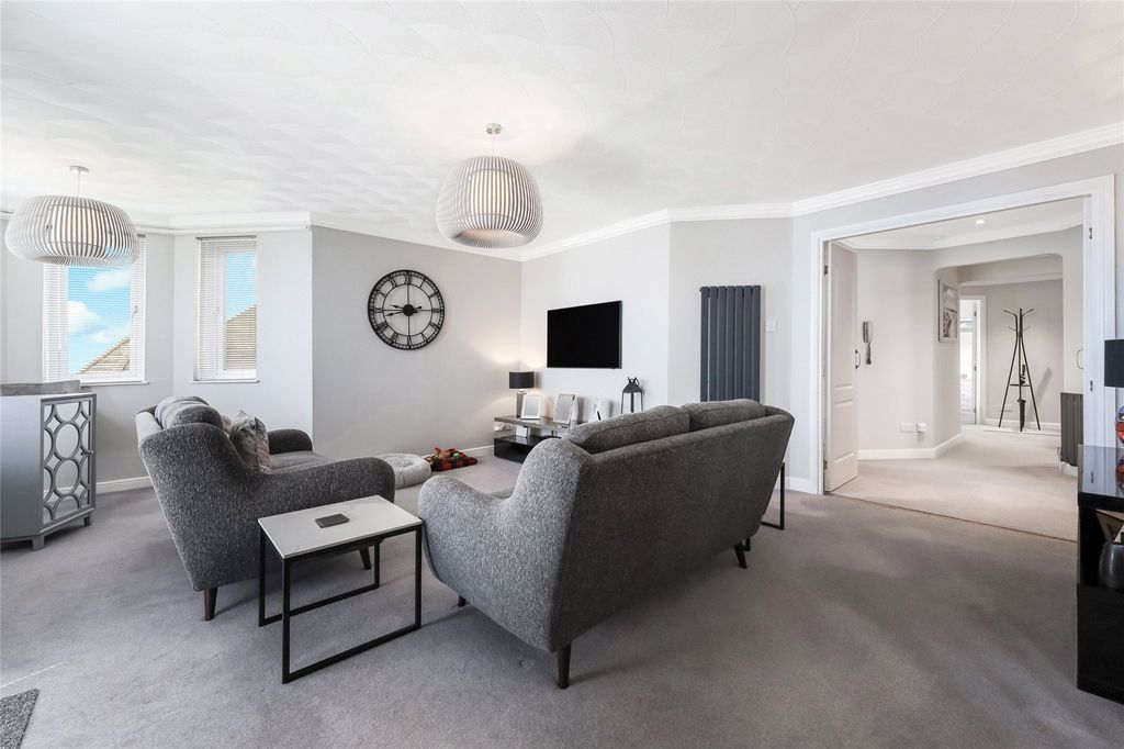 Additional image 5 of 3 bed flat for saleBowen Craig, Largs, North Ayrshire KA30