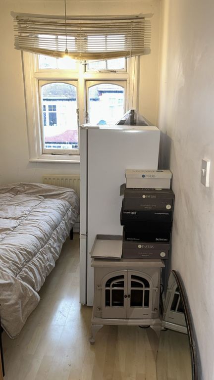 Property photo 2 of 3