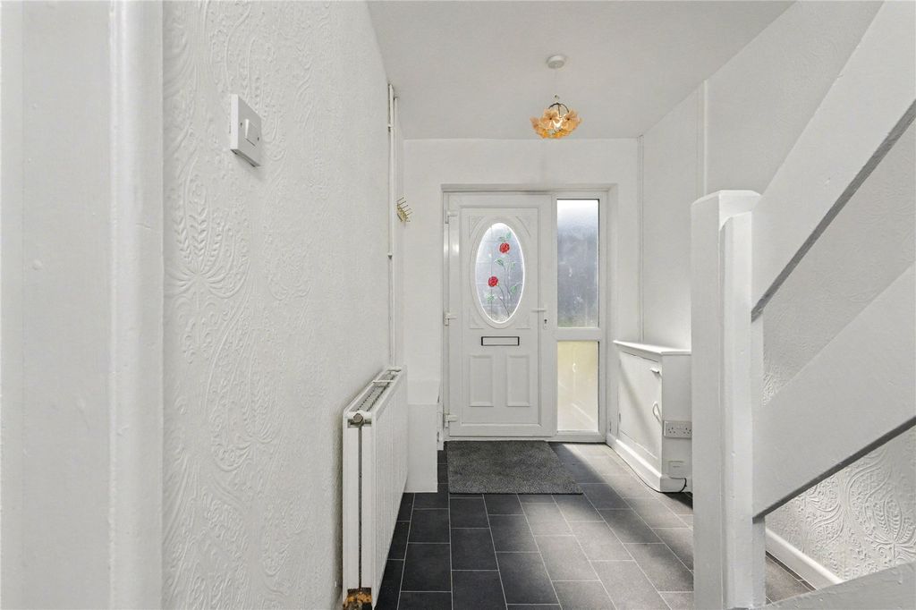 Property photo 3 of 19 Picture No. 04