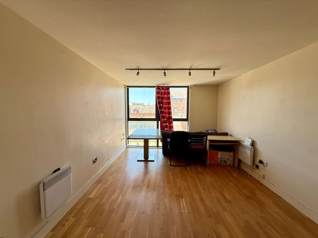 Property photo 2 of 7 Image 2