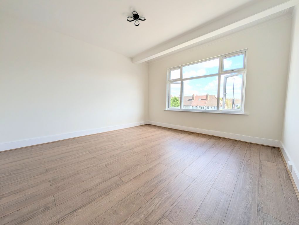 Property photo 3 of 13 Living Room