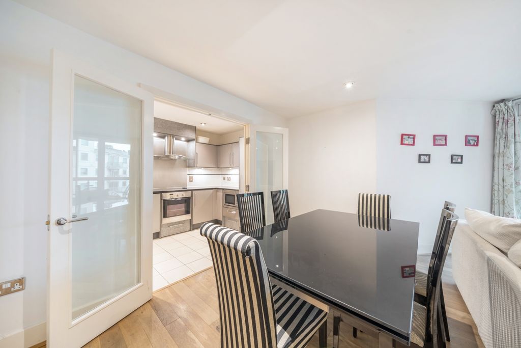 Property photo 2 of 10 1182969 (4)