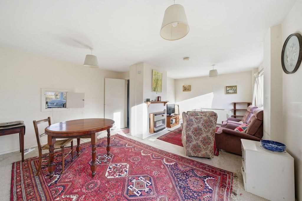 Property photo 3 of 22