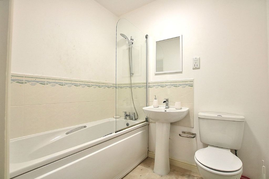 Additional image 8 of 2 bed flat to rentWest Cotton Close, Riverside Wharf, Northampton NN4