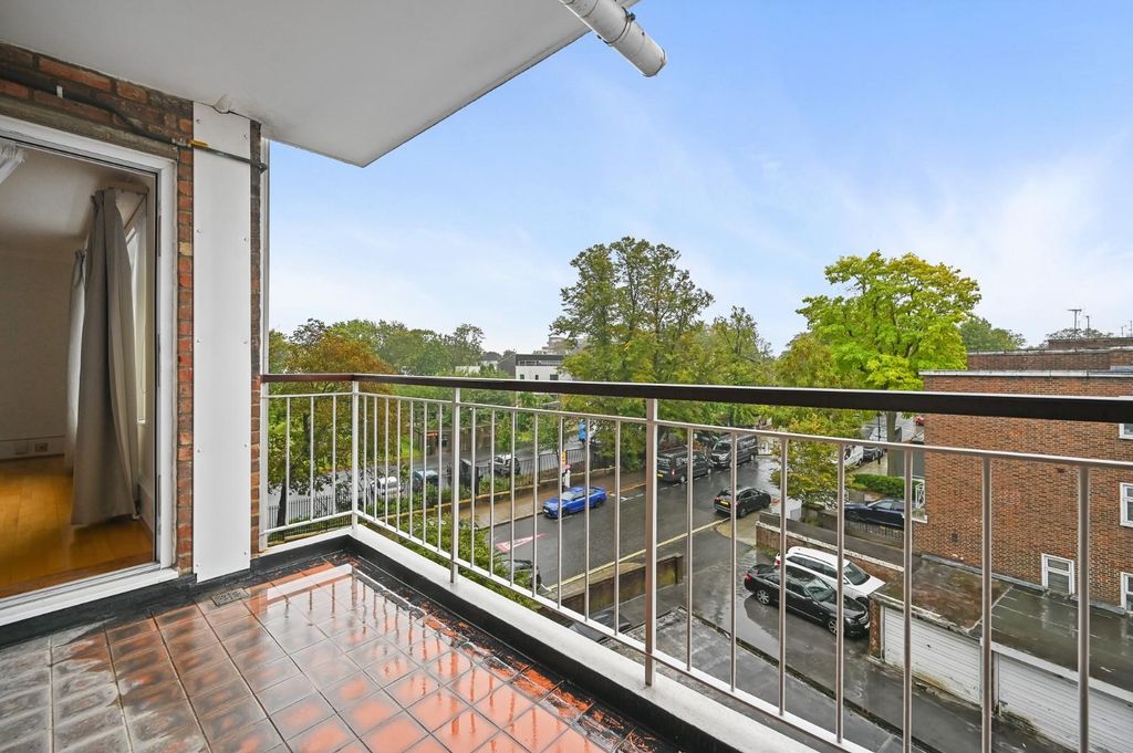 Property photo 2 of 11 Bctec - Flat 10, Ambassador House - Balcony A (4).