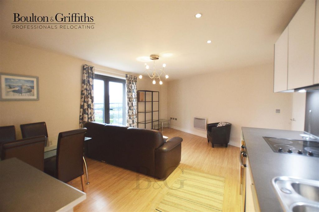 Property photo 2 of 8 Reception-Kitchen 1.Jpg