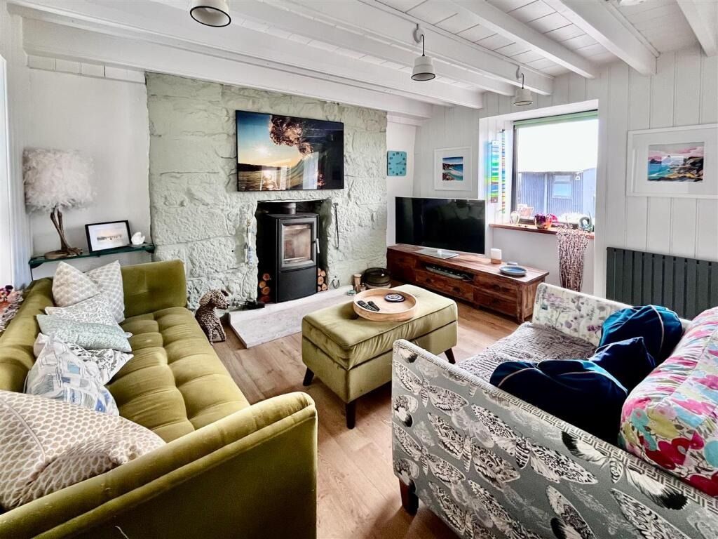 Property photo 3 of 23 4906646