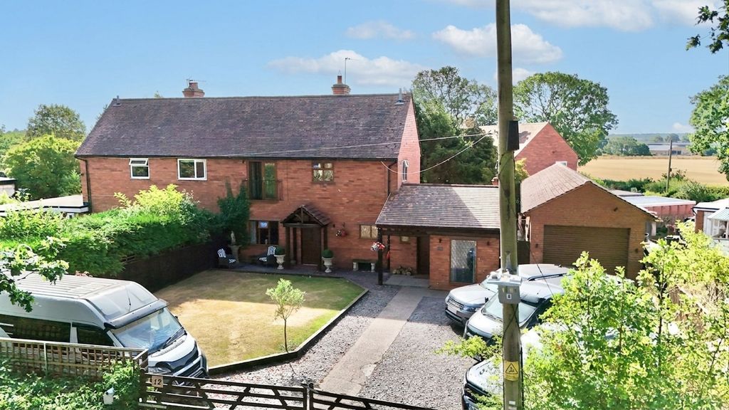 Property photo 1 of 33