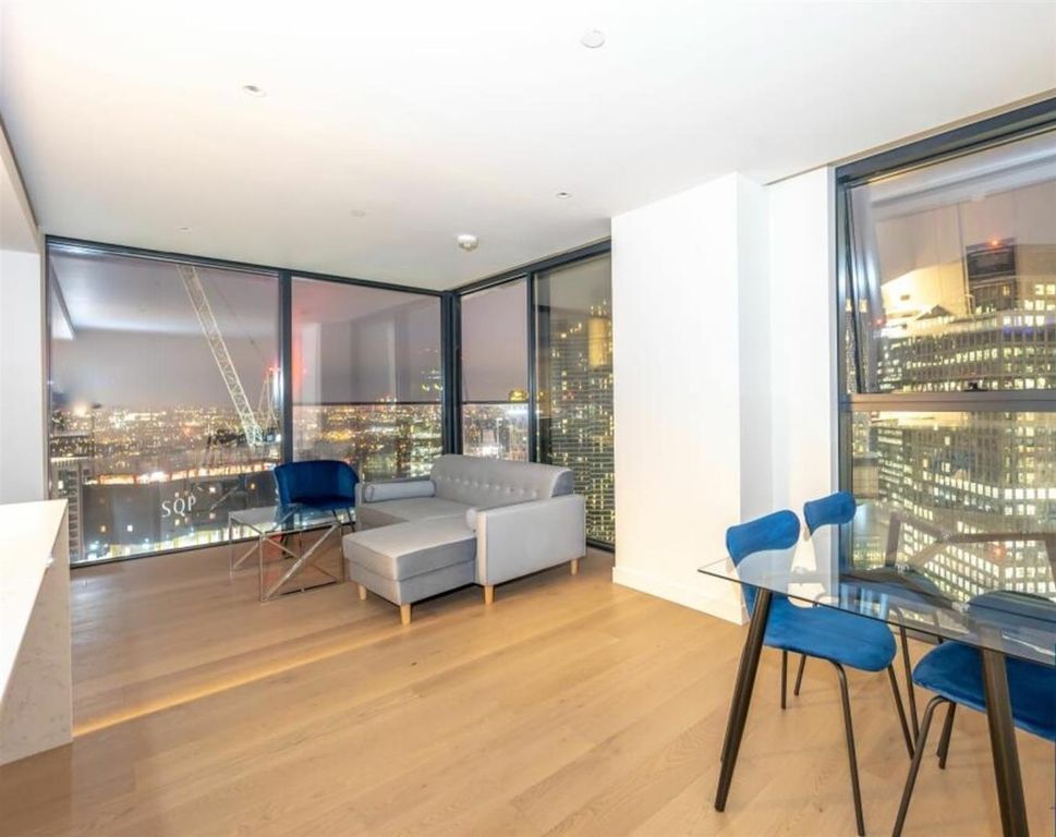 Property photo 2 of 5 Large Living Room