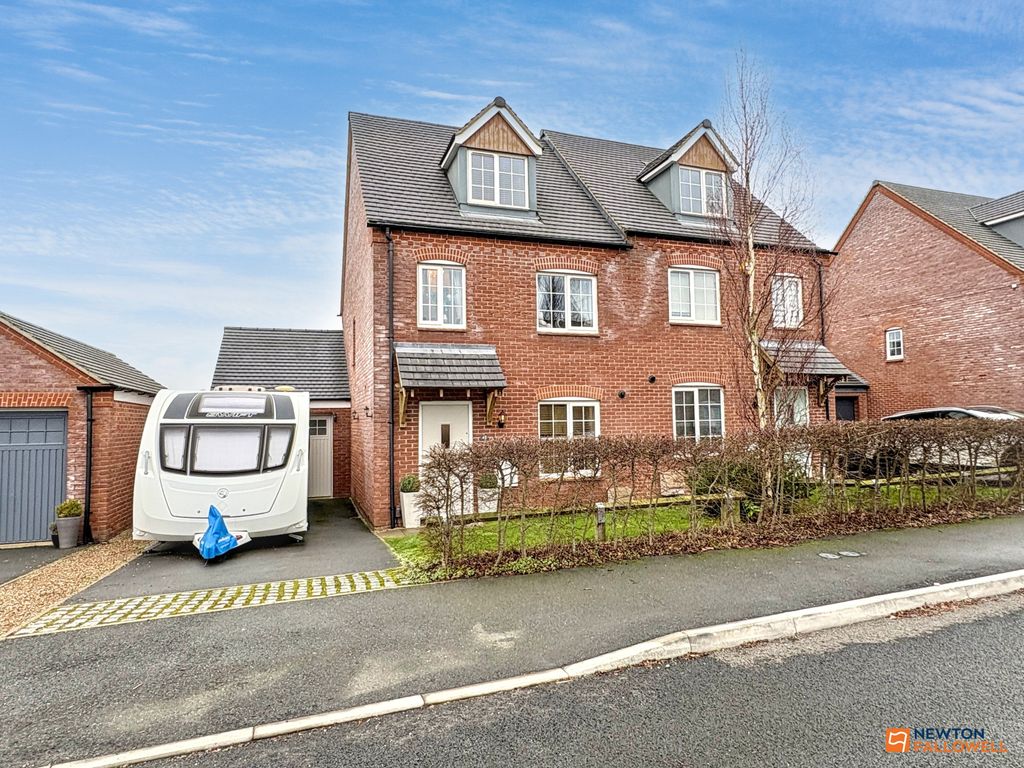 Property photo 1 of 30