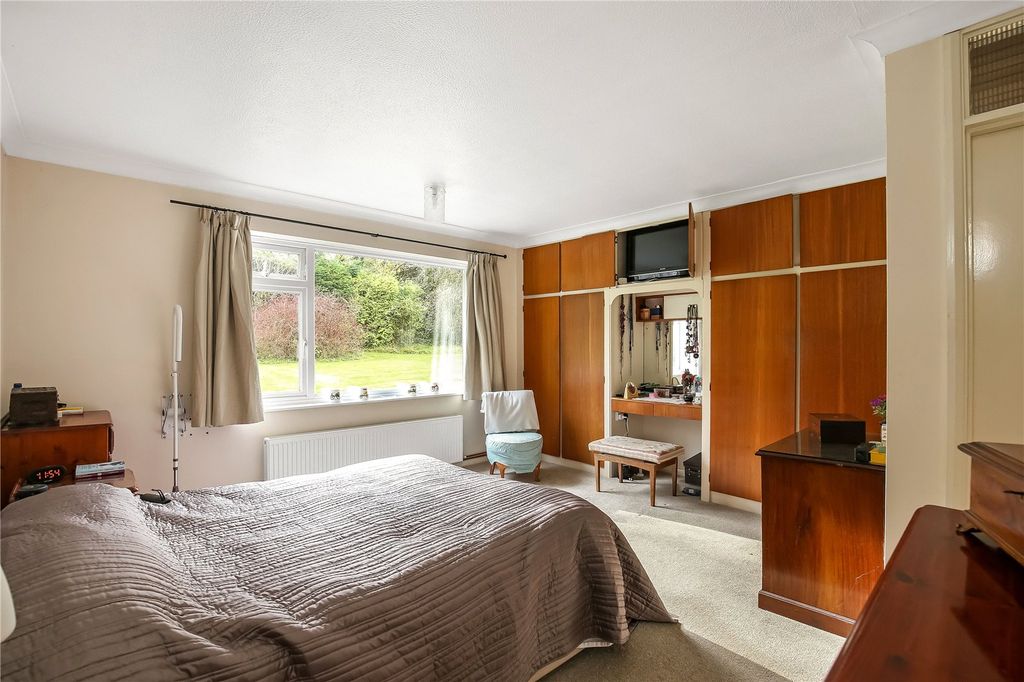 Additional image 12 of 4 bed bungalow for saleSaunders Lane, Awbridge, Romsey, Hampshire SO51