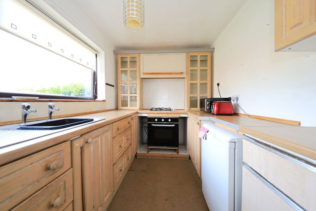 Property photo 2 of 17 Photo