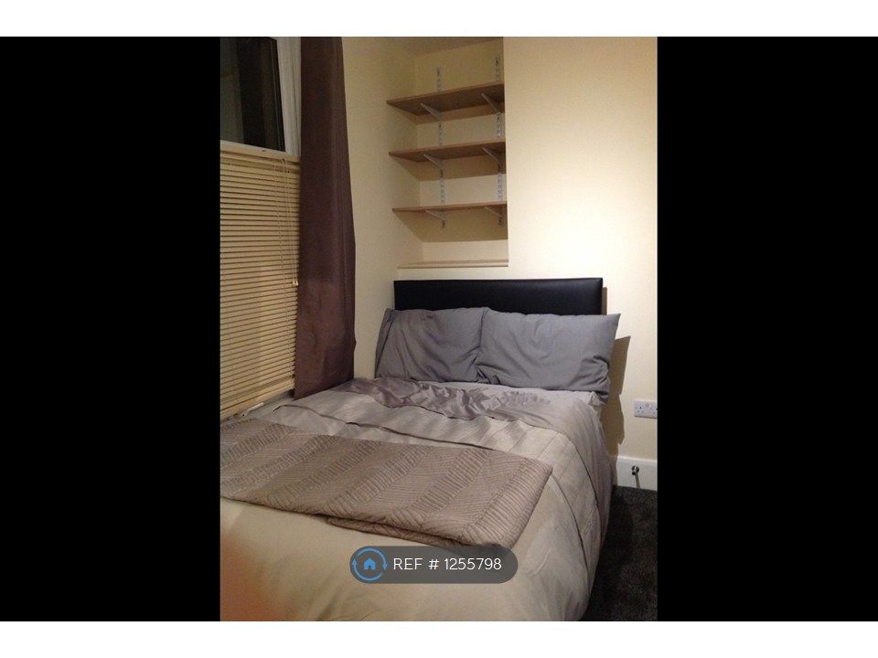 Property photo 1 of 21 Bed1 Pic1