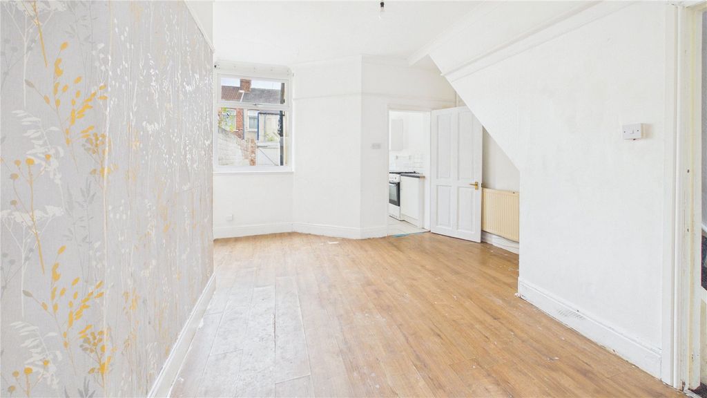 Property photo 3 of 13 Picture No. 08