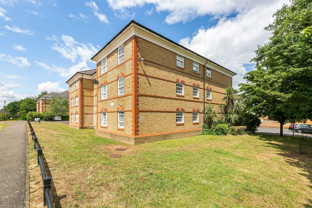 Property photo 1 of 10 2