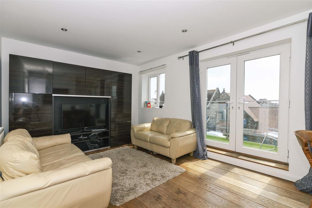 Property photo 2 of 11 Itn606Hnsb-Wcjupwmg3Ycpjwho.Jpg