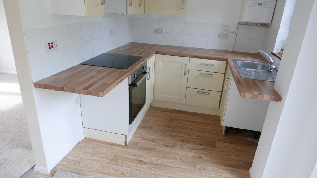 Property photo 3 of 16