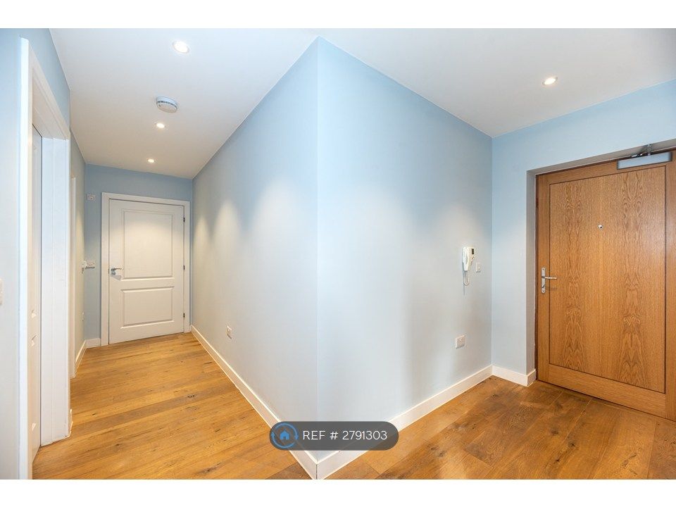 Property photo 3 of 26