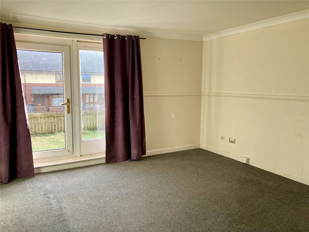 Property photo 2 of 8 Picture No. 07