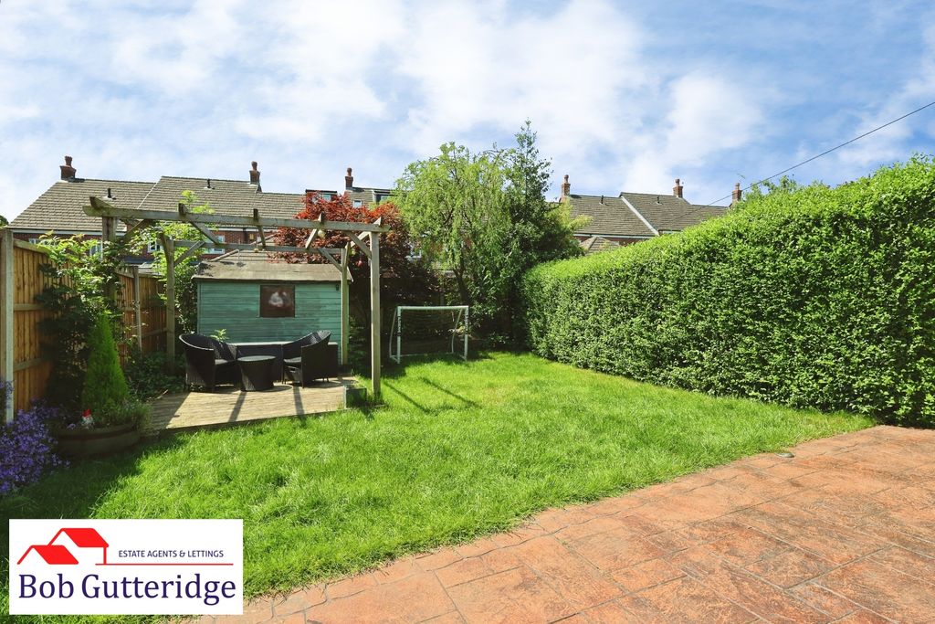 Property photo 2 of 24 Enclosed Rear Garden