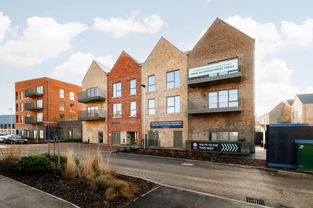 Property photo 1 of 9